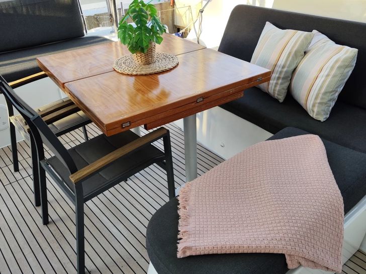 INNPRO Lagoon 46 - aft dining area INNPRO Lagoon 46 - aft dining area