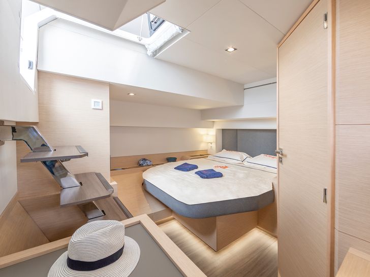 INSPIRANTE Fountaine Pajot 67 Aerial INSPIRANTE Fountaine Pajot 67 Aerial