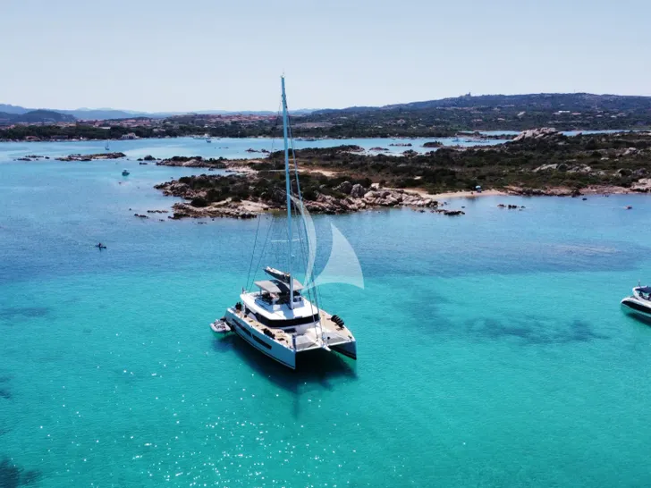 INSPIRANTE Fountaine Pajot Alegria 67 - aerial shot INSPIRANTE Fountaine Pajot Alegria 67 - aerial shot