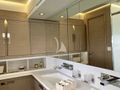 INSPIRANTE Fountaine Pajot Alegria 67 - master cabin bathroom INSPIRANTE Fountaine Pajot Alegria 67 - master cabin bathroom