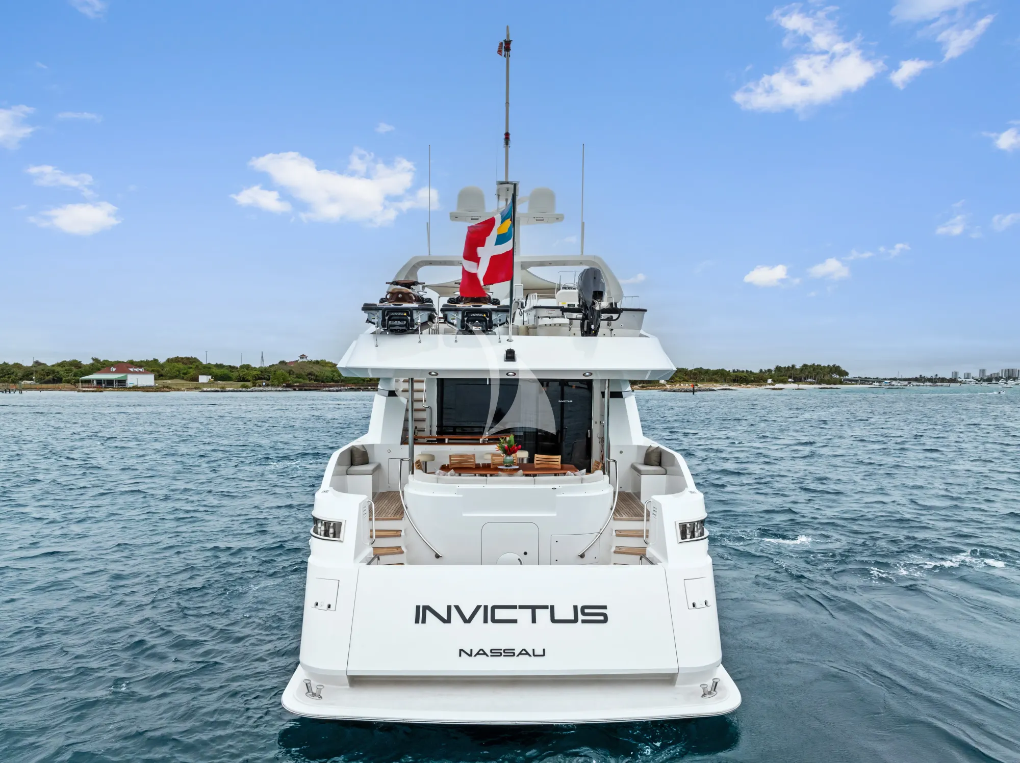 INVICTUS Palmer Johnson 123 - aft shot