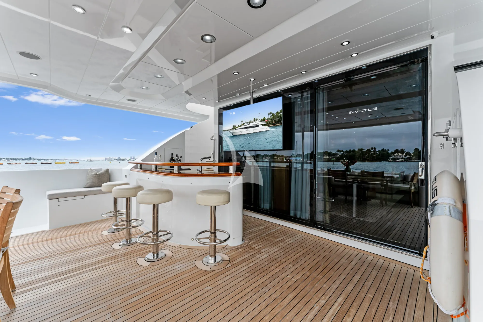 INVICTUS Palmer Johnson 123 - main aft deck bar wide shot