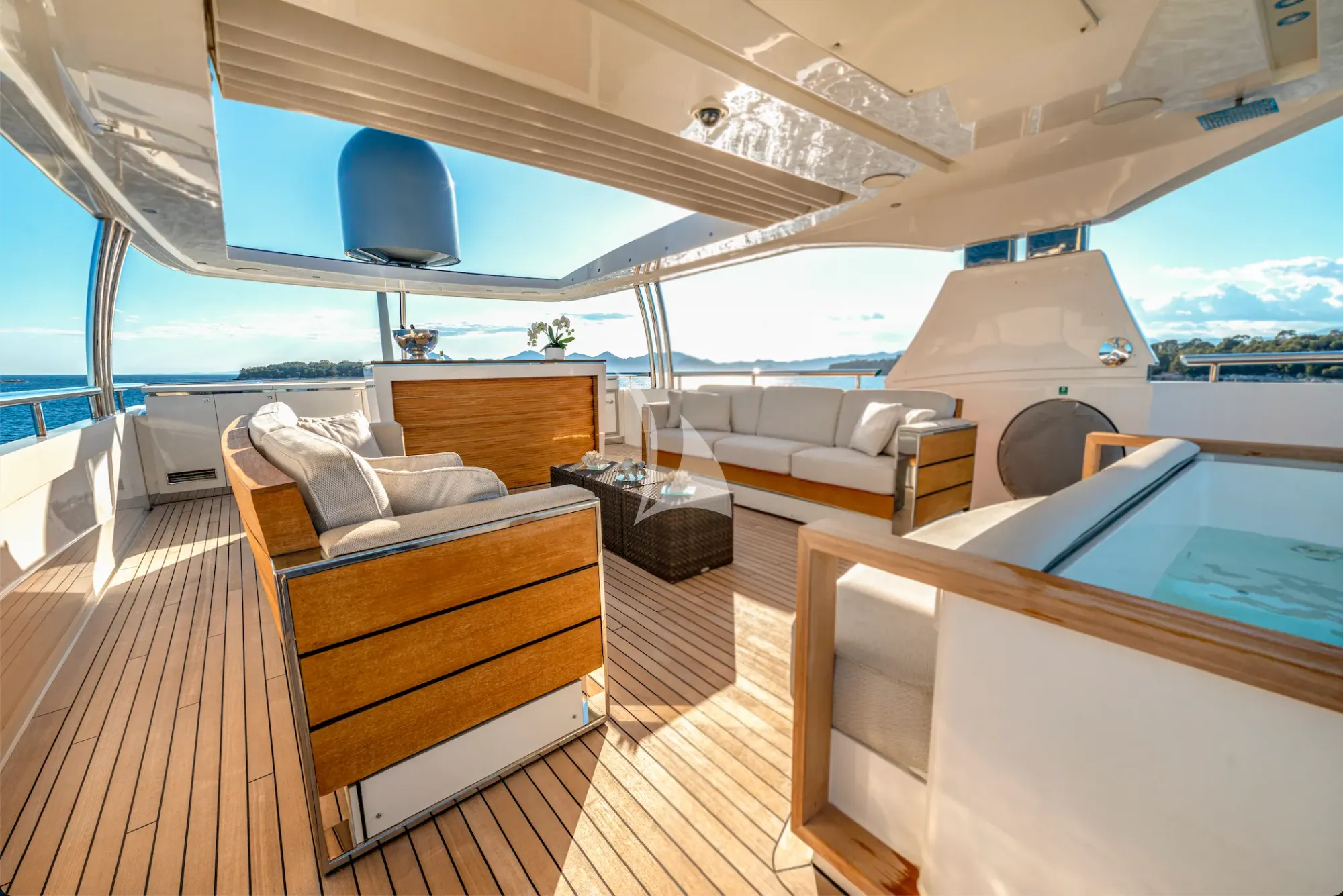 IMPERIAL PRINCESS BEATRICE Princess 131 - sundeck lounge