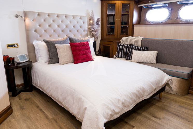 Charter Yacht IRAMA - Concept Marine 41m - 6 Cabins - Cannes - Monaco - St Tropez