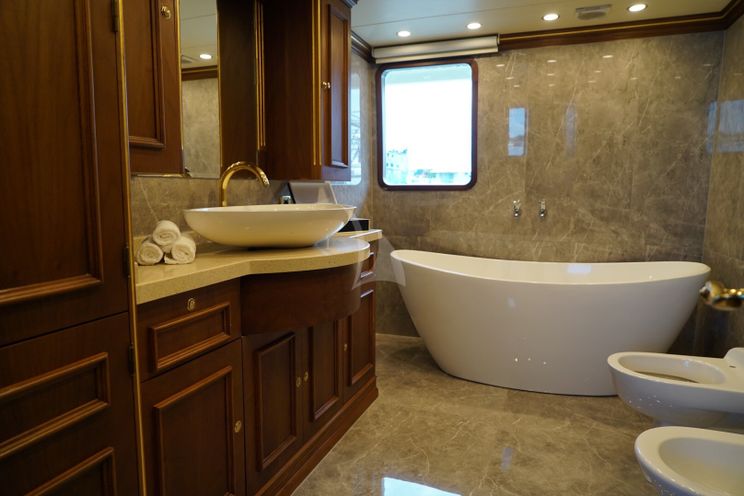 Charter Yacht IRAMA - Concept Marine 41m - 6 Cabins - Cannes - Monaco - St Tropez