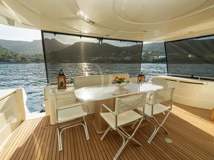 IRENE Ferretti 21m - aft deck IRENE Ferretti 21m - aft deck