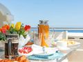 IRENE Ferretti 21m - alfresco breakfast IRENE Ferretti 21m - alfresco breakfast