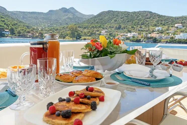 Charter Yacht IRENE - Ferretti 21m - 4 Cabins - Athens - Paros - Mykonos - Cyclades - Greece