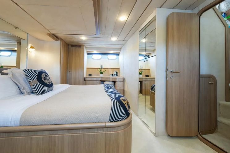 Charter Yacht IRENE - Ferretti 21m - 4 Cabins - Athens - Paros - Mykonos - Cyclades - Greece