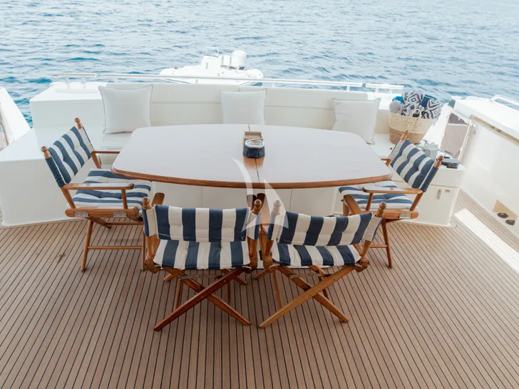 IRENE Ferretti 780 - aft deck alfresco dining area IRENE Ferretti 780 - aft deck alfresco dining area