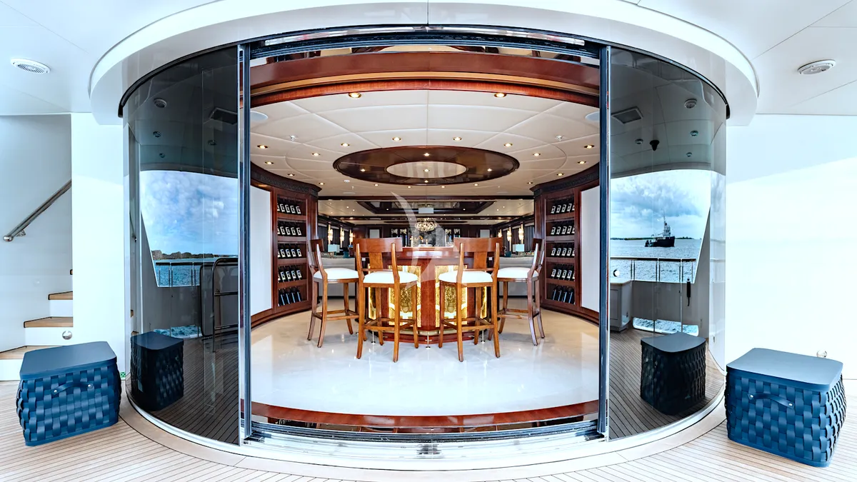 IRON BLONDE Trinity Yacht 60m - main salon aft entrance