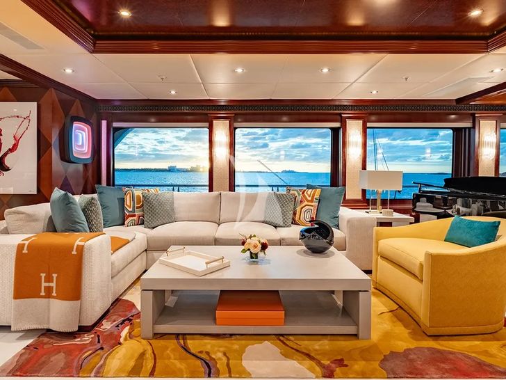 IRON BLONDE Trinity Yacht 60m - main salon lounge area IRON BLONDE Trinity Yacht 60m - main salon lounge area