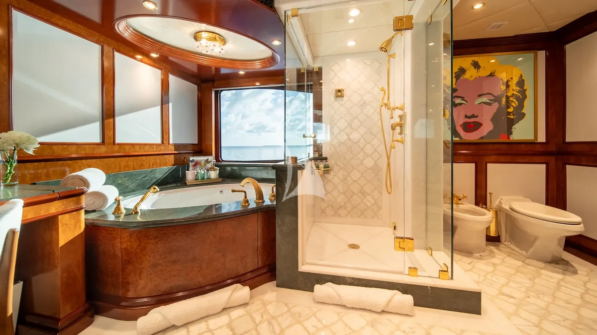IRON BLONDE Trinity Yacht 60m - owner's suite en-suite for her with jacuzzi and shower