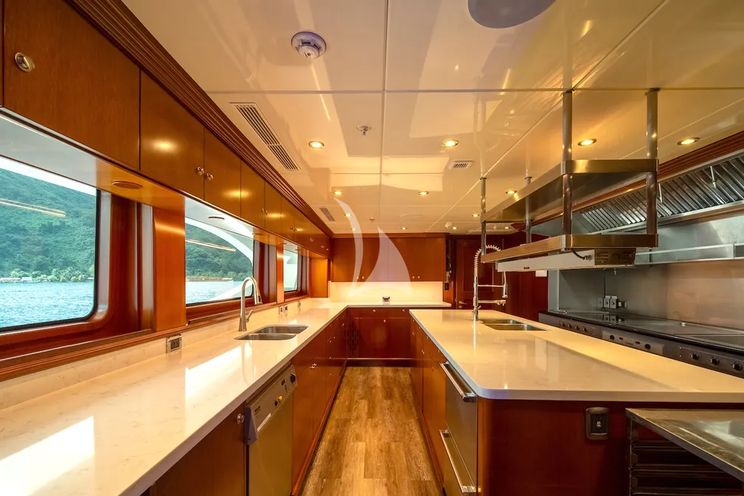 Charter Yacht IRON BLONDE - Trinity 197 - 7 Cabins - Phuket - Phang Nga Bay - Similan Islands - Phi Phi Islands - Andaman Sea - Thailand