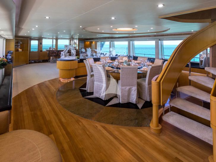 ISLAND HEIRESS Cheoy Lee 145 - main foyer ISLAND HEIRESS Cheoy Lee 145 - main foyer