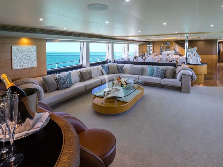 ISLAND HEIRESS Cheoy Lee 145 - main saloon ISLAND HEIRESS Cheoy Lee 145 - main saloon