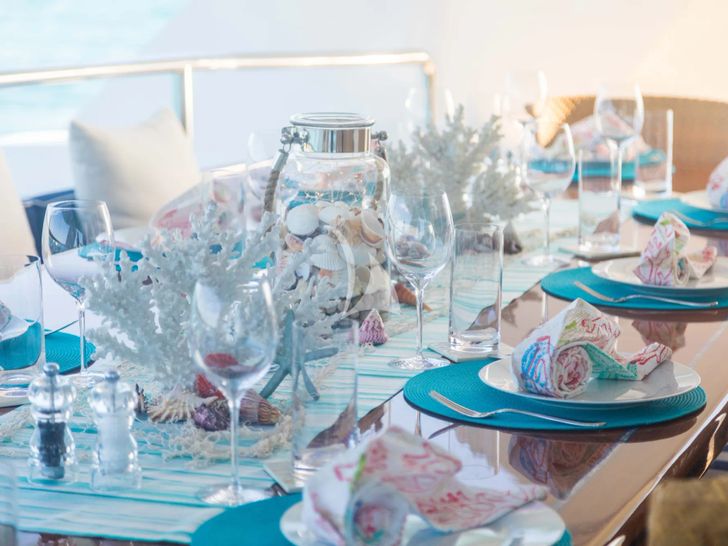 ISLAND HEIRESS Cheoy Lee 145 - alfresco dining set up ISLAND HEIRESS Cheoy Lee 145 - alfresco dining set up