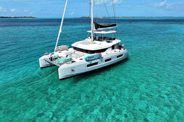 Charter Yacht ISLAND HOPPIN 55 - Lagoon 55 - 4 Cabins - Tortola - BVI