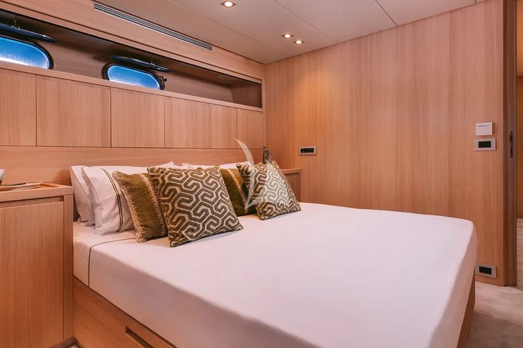 Charter Yacht ISLANDER II - Baglietto 34 - 5 Cabins - Athens - Mykonos - Paros - Cyclades - Greece