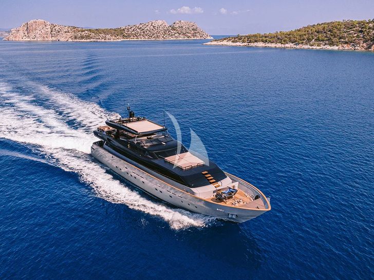 ISLANDER II Baglietto 34 - cruising ISLANDER II Baglietto 34 - cruising