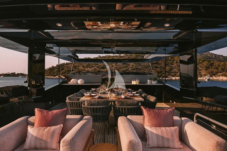 Charter Yacht ISLANDER II - Baglietto 34 - 5 Cabins - Athens - Mykonos - Paros - Cyclades - Greece