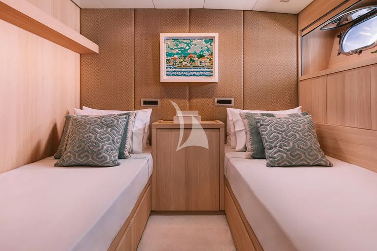 Charter Yacht ISLANDER II - Baglietto 34 - 5 Cabins - Athens - Mykonos - Paros - Cyclades - Greece