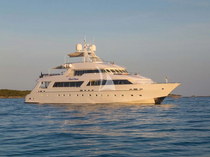 ISLAND HEIRESS Cheoy Lee 145 - side profile ISLAND HEIRESS Cheoy Lee 145 - side profile