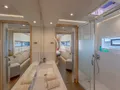 ISOLA Fountaine Pajot Alegria 67 - master cabin bathroom ISOLA Fountaine Pajot Alegria 67 - master cabin bathroom