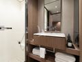 ISOTTA - Ferretti 1000 Skydeck,master cabin bathroom