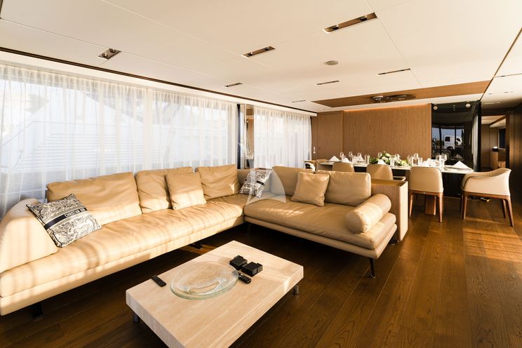 Charter Yacht ISOTTA - Ferretti 1000 Skydeck - 5 Cabins - Split - Dubrovnik - Hvar - Croatia