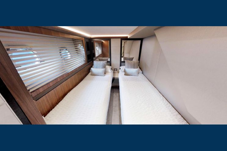 Charter Yacht IT`S MAGIC - Montecarlo 20m - 3 Cabins - Cannes - Antibes - French Riviera