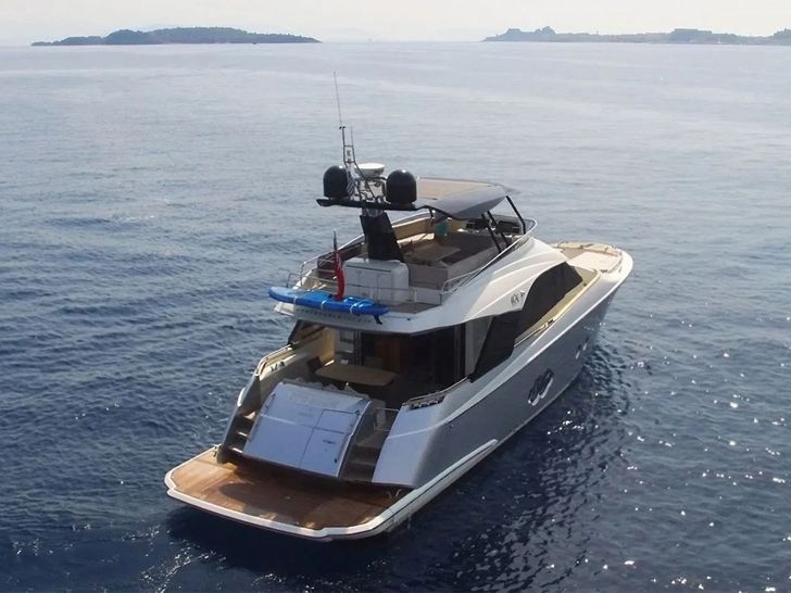 IT`S MAGIC Monte Carlo MCY65 - anchored aft shot IT`S MAGIC Monte Carlo MCY65 - anchored aft shot