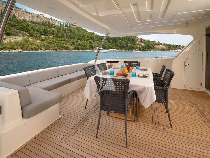 IVA Ferretti 960 - aft deck alfresco dining area IVA Ferretti 960 - aft deck alfresco dining area