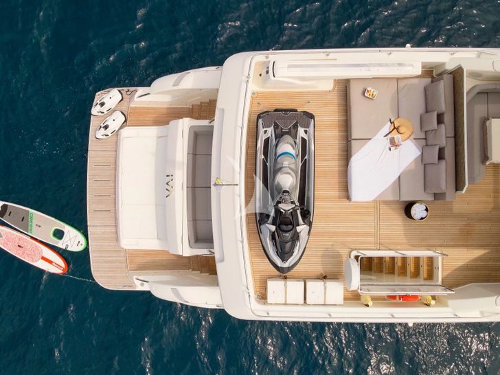 IVA Ferretti 960 - top aft shot IVA Ferretti 960 - top aft shot