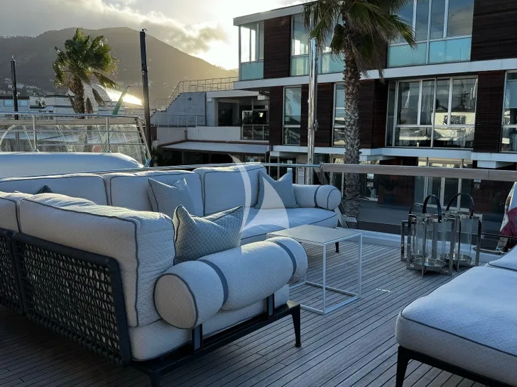 JACKI Sanlorenzo SL96 Asymmetric - flybridge seating area JACKI Sanlorenzo SL96 Asymmetric - flybridge seating area