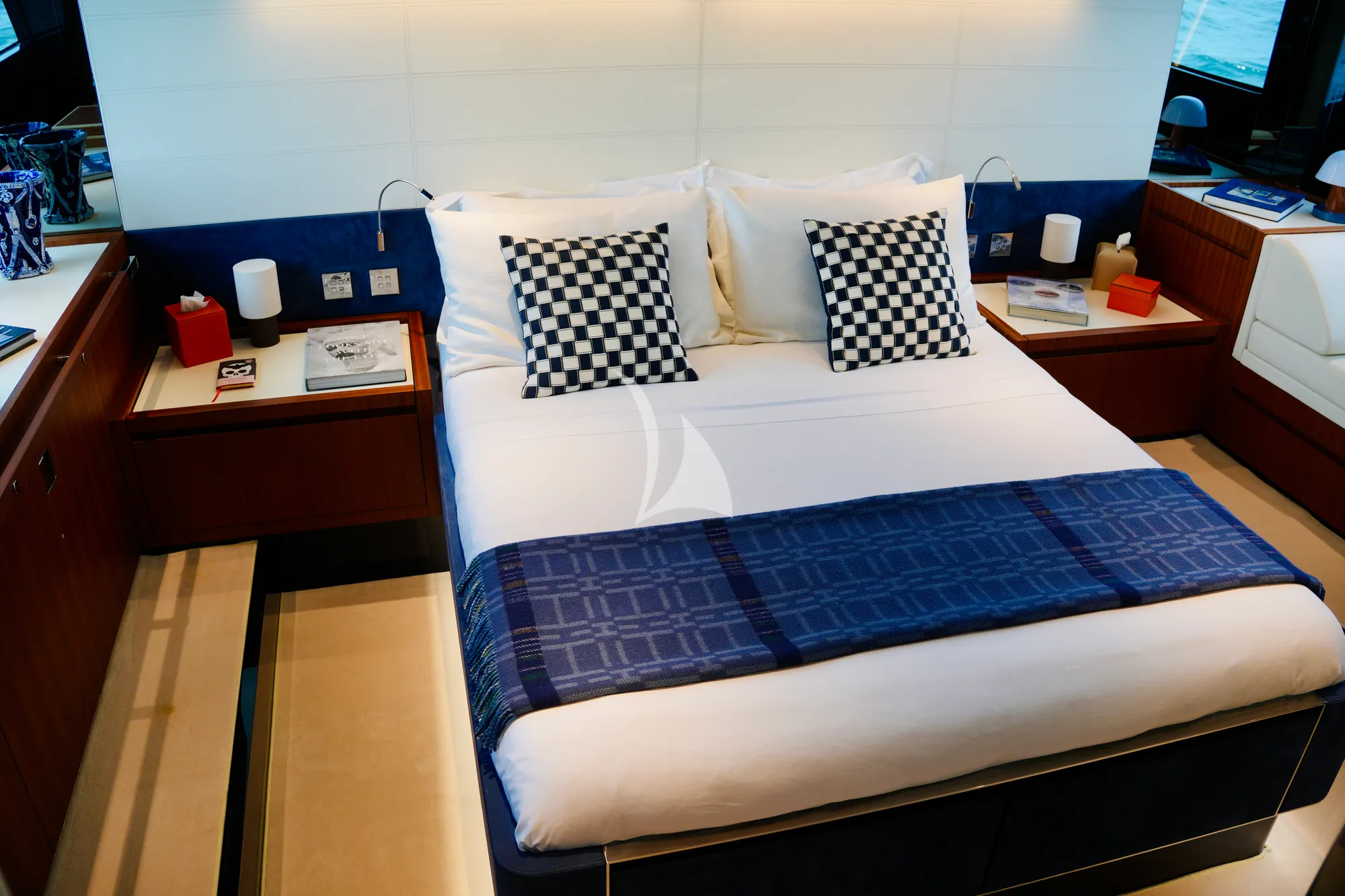 Charter Yacht JACK II - Riva 66 - St Tropez - The French Riviera Day Charter Yacht