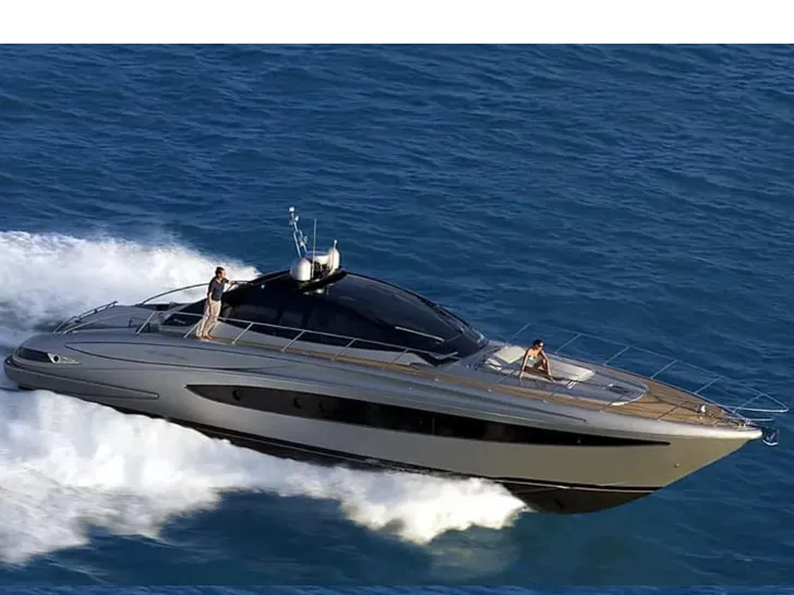 JACK III Riva 63 Vertigo - profile JACK III Riva 63 Vertigo - profile