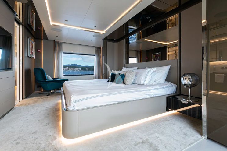 Charter Yacht JAG`B - Ferretti 960 - 5 Cabins - Cannes - St Tropez - Nice - Antibes - French Riviera