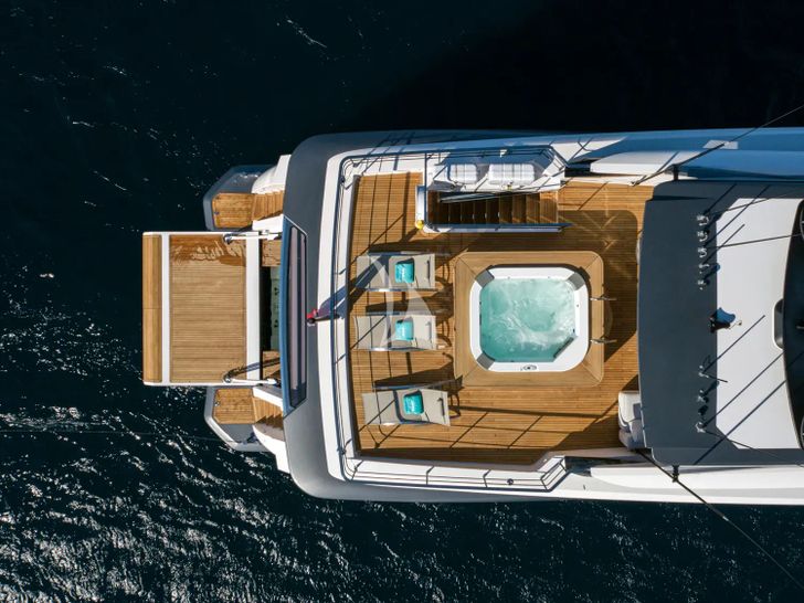 JAG`B Ferretti 960 - top aft shot with the jacuzzi JAG`B Ferretti 960 - top aft shot with the jacuzzi