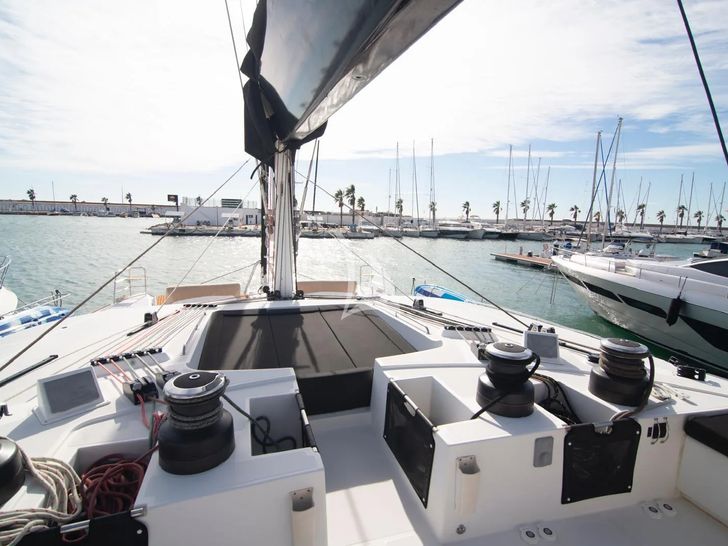 JARANA Lagoon 620 - sunbathing area JARANA Lagoon 620 - sunbathing area