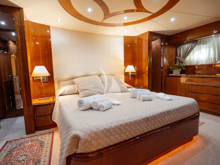 JAUNI Amer Owner suite JAUNI Amer Owner suite