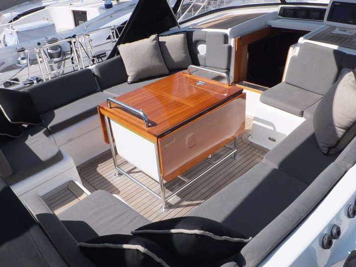 JERSEY GIRL Oyster 655 - upper deck lounge and dining area JERSEY GIRL Oyster 655 - upper deck lounge and dining area