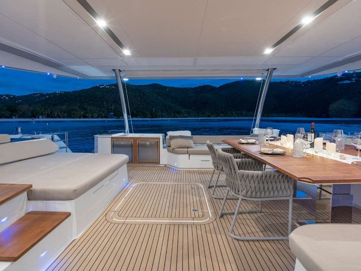 JEWEL Fountaine Pajot Alegria 67 - aft deck JEWEL Fountaine Pajot Alegria 67 - aft deck