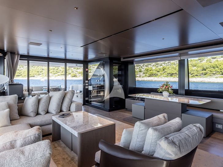 JICJ Sanlorenzo SL96A - main saloon JICJ Sanlorenzo SL96A - main saloon