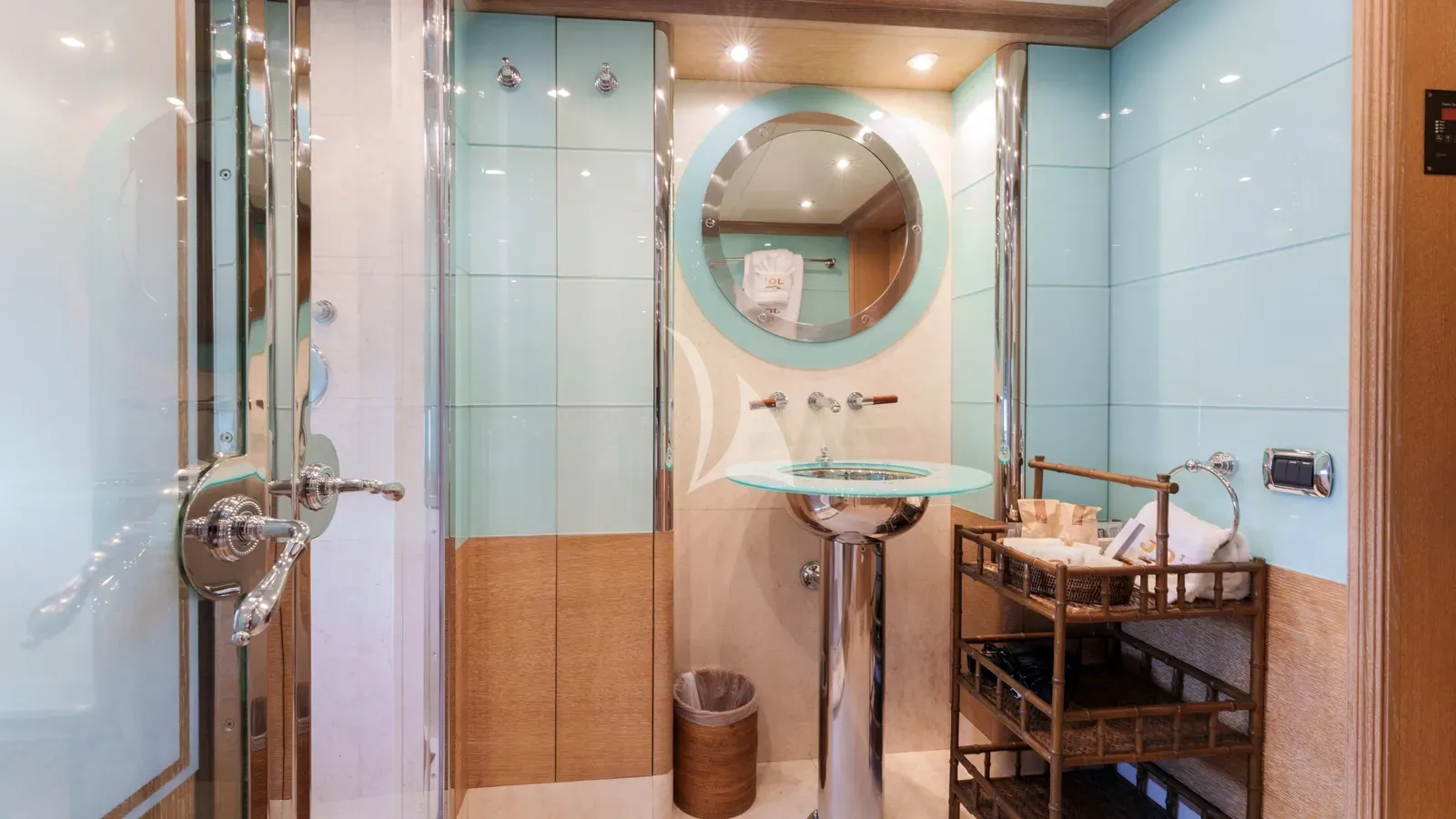 Charter Yacht JO I - Benetti Golden Bay 50m - 6 Cabins - Athens - Mykonos - Paros - Cyclades - Greece