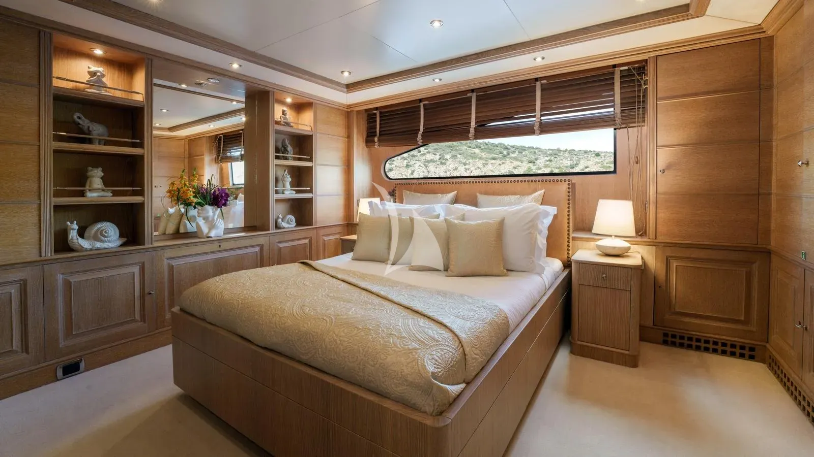 Charter Yacht JO I - Benetti Golden Bay 50m - 6 Cabins - Athens - Mykonos - Paros - Cyclades - Greece