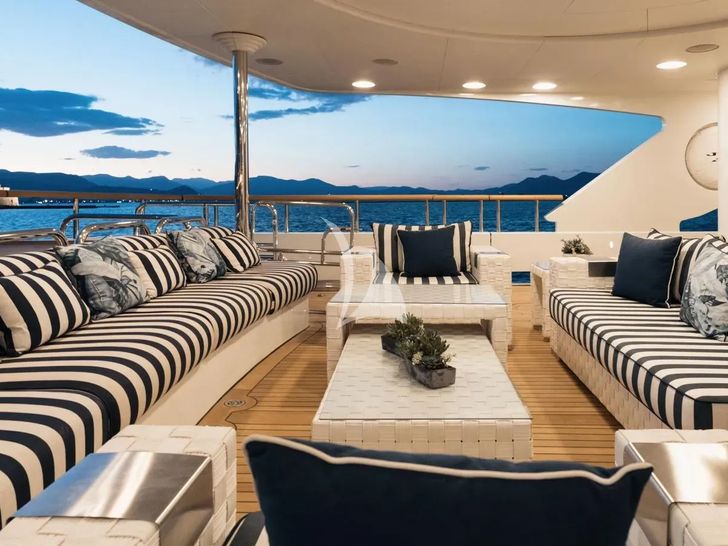 JO I Benetti Golden Bay 50m - main aft deck lounge JO I Benetti Golden Bay 50m - main aft deck lounge