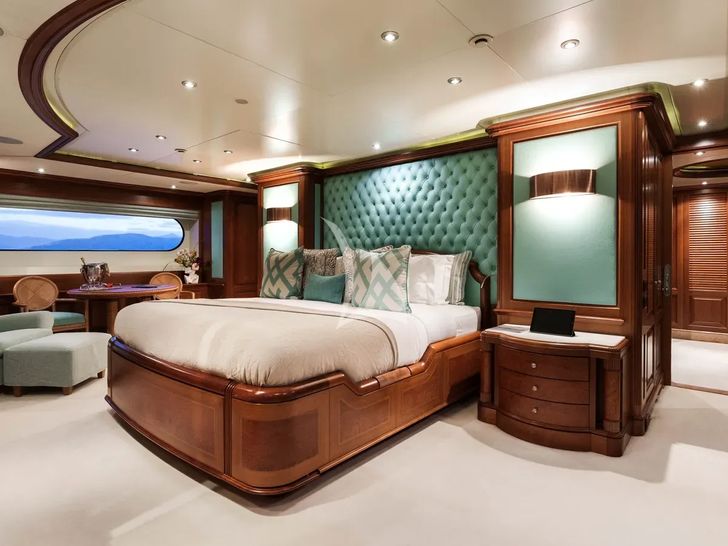 JO I Benetti Golden Bay 50m - master cabin JO I Benetti Golden Bay 50m - master cabin