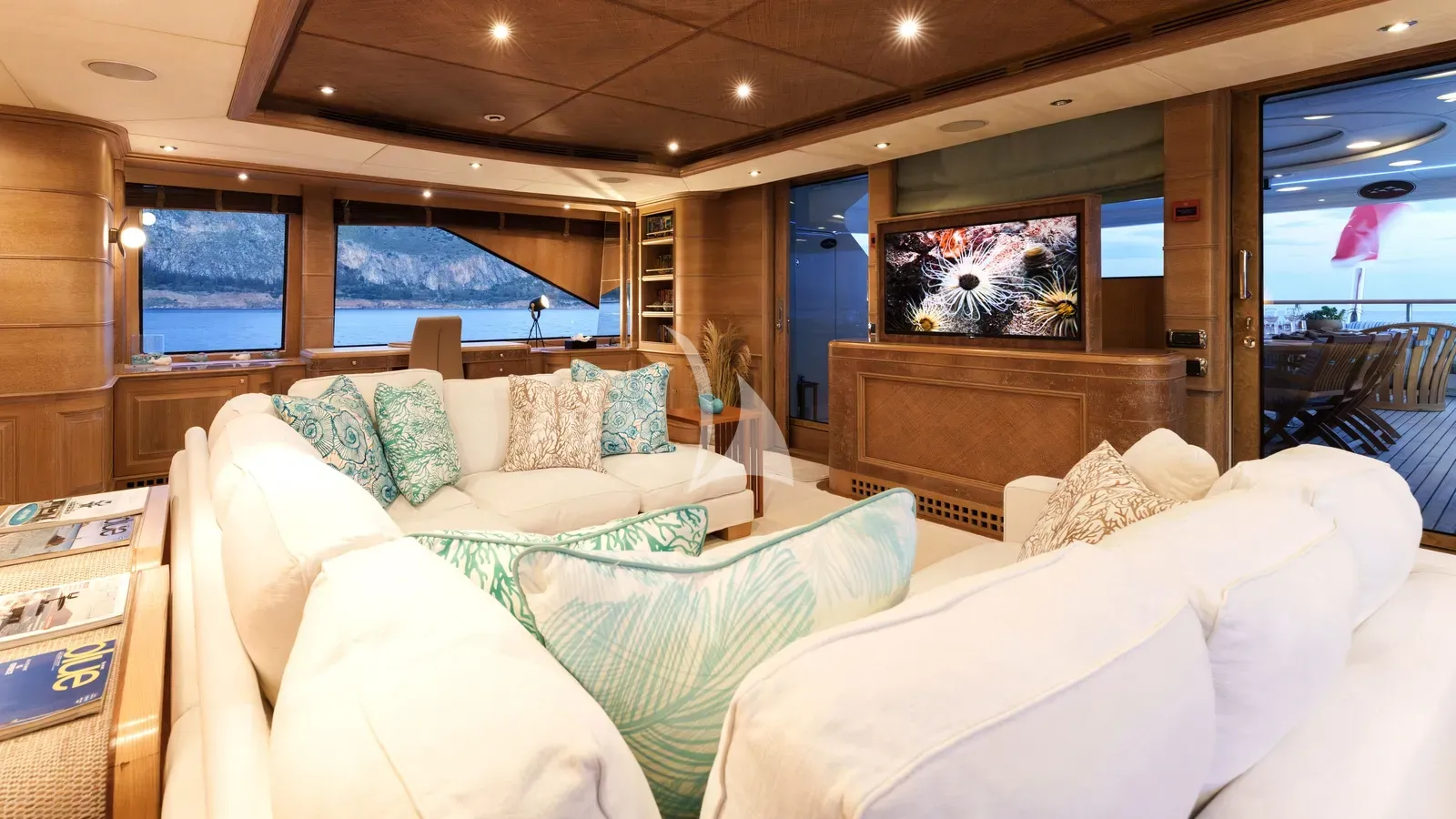 Charter Yacht JO I - Benetti Golden Bay 50m - 6 Cabins - Athens - Mykonos - Paros - Cyclades - Greece