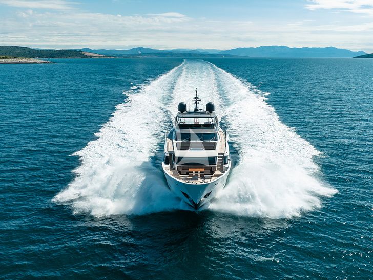 JOURNEY Sanlorenzo SL102 - cruising JOURNEY Sanlorenzo SL102 - cruising